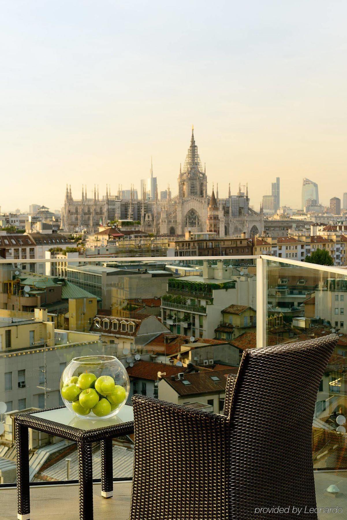 Uptown Palace Milan Bagian luar foto