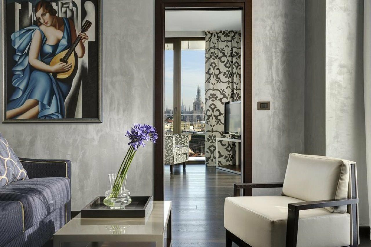 Uptown Palace Milan Bagian luar foto